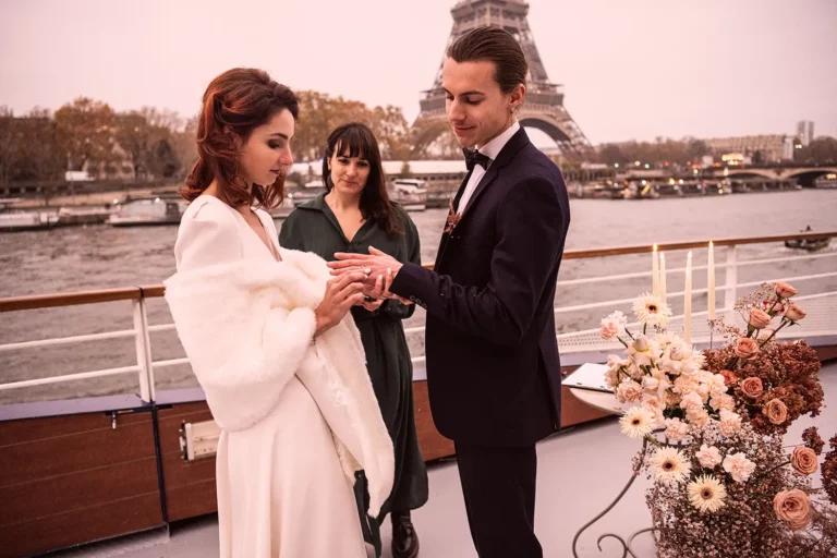 Cérémonie laïque mariage hiver à Paris